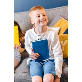 Journal for Kids Aged 5-12 - Daily Diary for Girls & Boys to Promote Growth Mindset, Gratitude, Mindfulness for happiness & help with anxiety A5 Size