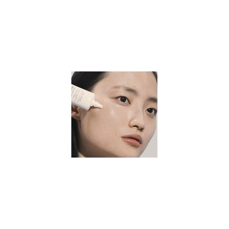 Hera UV Protector Multi-Defense SPF50+PA4+50ML / 헤라 UV프로텍터 멀티디펜스SPF50+PA4+50ML