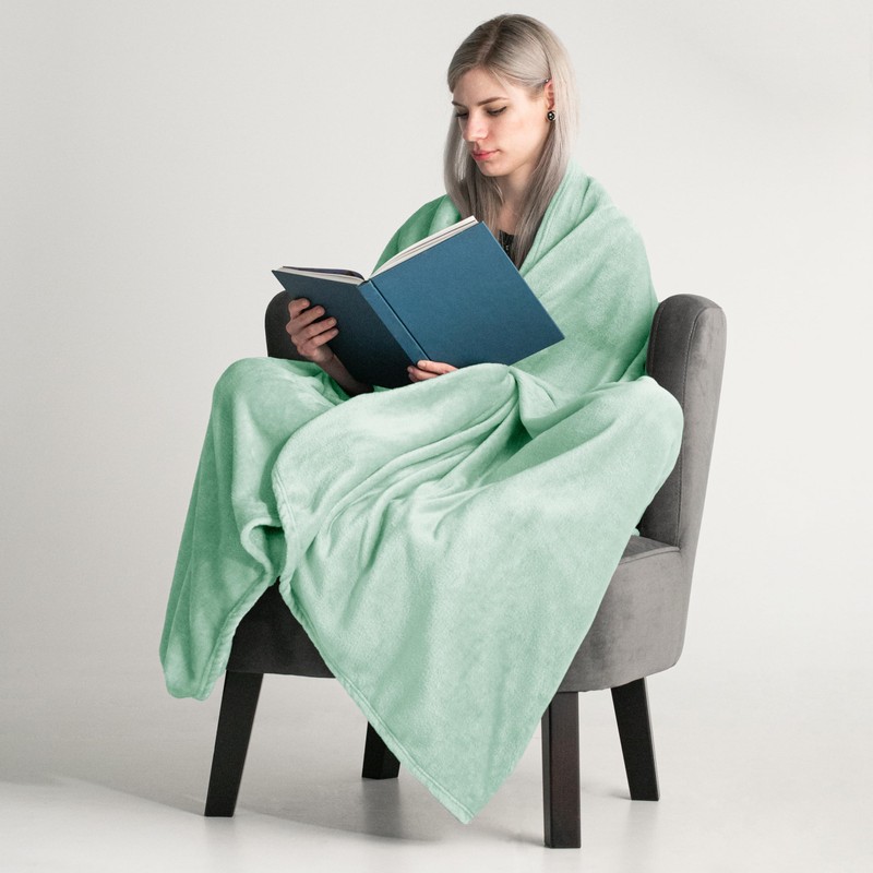DecoKing Cuddly Microfiber Blanket Bedspread Fleece Faux Fur Blanket Fluffy