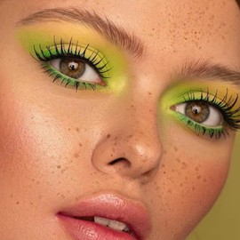 Boobeen Colourful Eyeshadow Palette Makeup 16 Colours, Matte and Glitter Eyeshadow, Luminous Eyeshadow Palettes, Mixable, Easy to Create Dramatic Glamour Looks