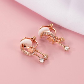 LOAYHOAY 18K Gold-Plated Moon Star Clip on Earrings for Women Non Piercing Earrings Dainty Cute Cubic Zirconia Star Tassel Earrings Gold