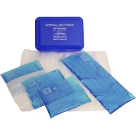 Practical cold box with 4 cooling compresses and 4 matching fleece sleeves