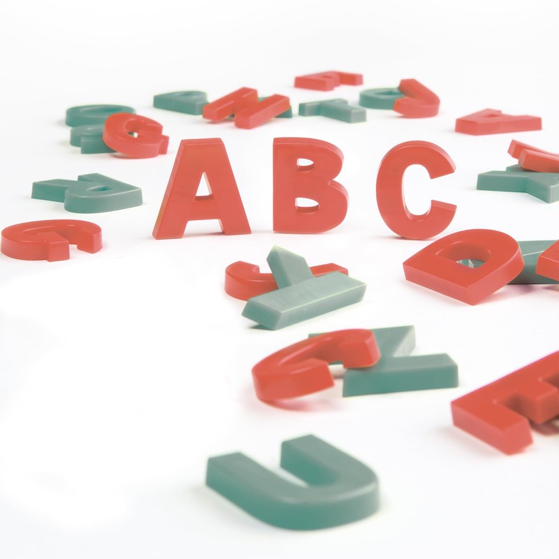 Smoby - 48 Lettere Magnetiche - Rosso e Verde -
