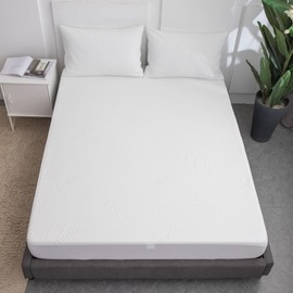 Premium Viscose Bamboo Mattress Protector, Cooling, Breathable, 220 GSM, Waterproof Soft Viscose Jacquard Fabric, Machine Washable, White (Twin)