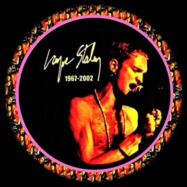 ALICE IN CHAINS ROCK BAND BRACELET NECKLACE PIN  ROCK ACCESSORIES