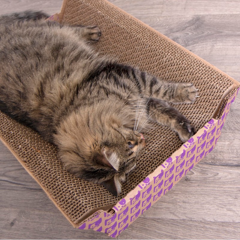 SmartyKat Super Scratcher Chaise Corrugated Cat Scratcher, Catnip Infusion Technology