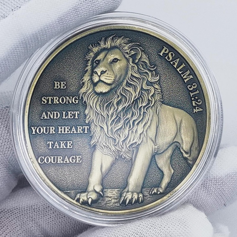 Lion Religious Challenge Coin - Psalm 31:24 & Joshua 1:9