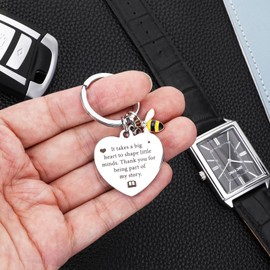 Amaxiu Teacher Appreciation Gifts Keychain, Cute Thank You Gift Keyring Rhinestone Bee Heart Key Chain for Graduation Teacher Birthday Christmas Women Men