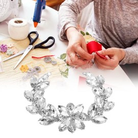 Jenngaoo Rhinestone Flower Chain, 20.5 x 3.4 cm, Elegant Bridal Jewellery, Crystal Rhinestone Chain Trim, Flower Applique for DIY Sewing Crafts, Bridal Bouquet Embellishments (Silver)