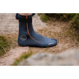 ZONE3 Active-Flex Neoprene Swim Socks Offer Protection/Thermal Insulation For Your Feet
