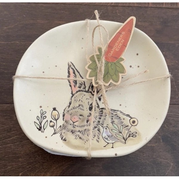 Spectrum Spring Easter Bunny Appetizer Cake Dessert plates set of