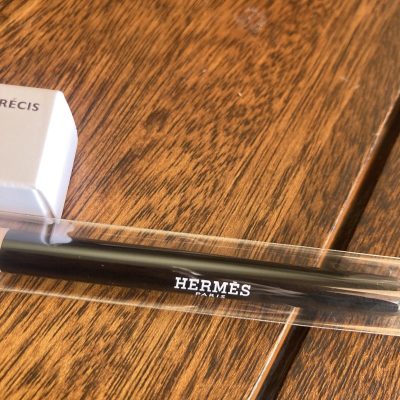 HERMÈS H ermes face powder brush