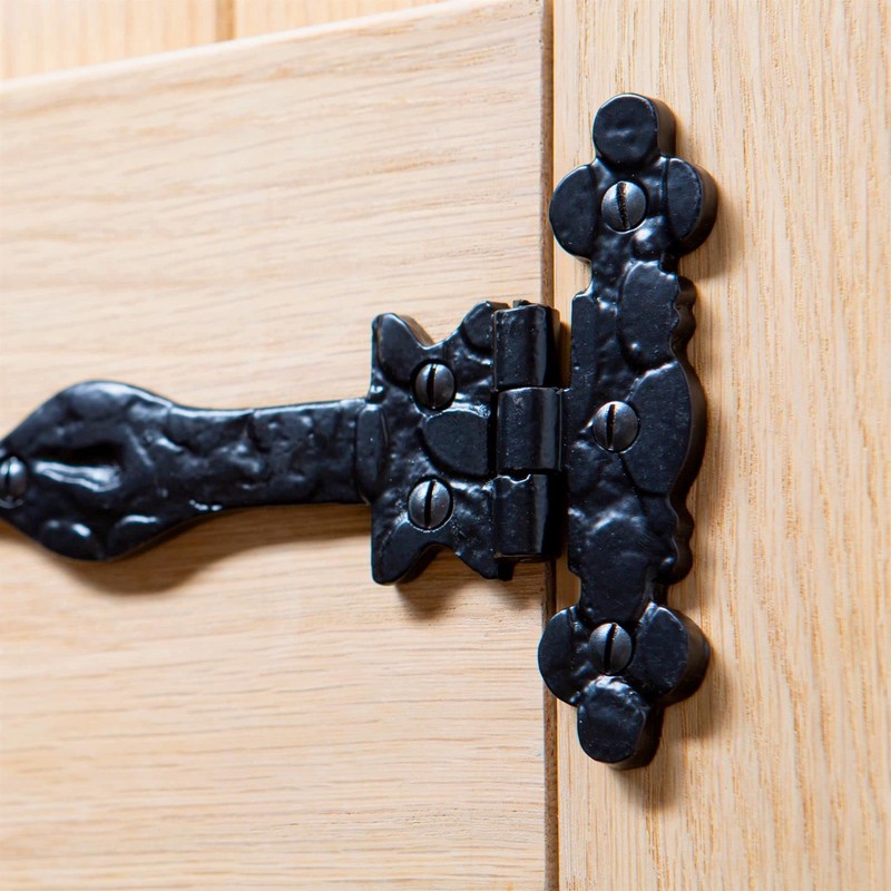 Hammer and Tongs - Ornate T-Hinge - W155mm - Black