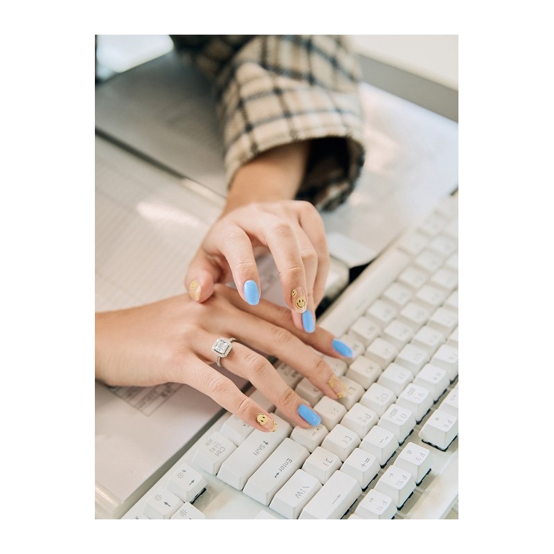 Smiley Gel Nail / 스마일리 젤네일