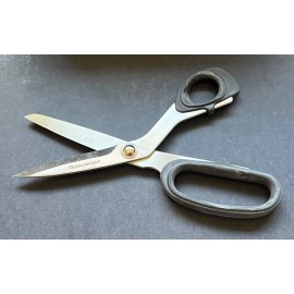 Messermeister 8 1/2" Messermeister Utility Scissor