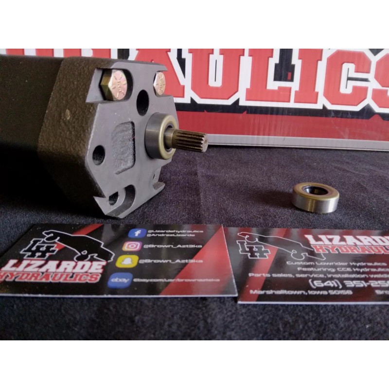Lizarde Hydraulics Lowrider Hydraulics, Pump Head STEEL Shaft Seal *1