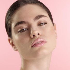 Sensilis Lip Glow Oil Repair - Brillo de Labios Efecto Gloss, Hidratante y Protector, Base de Aceites 3,5 Ml Tono 02 Peachy Promise