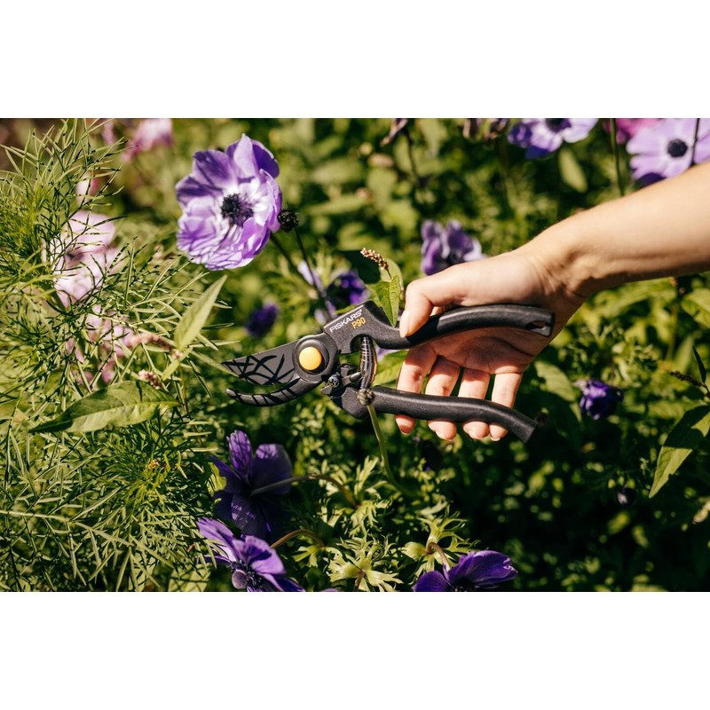 Fiskars Pro Pruner P90, Cutting diameter: 2.6 cm, Steel blades