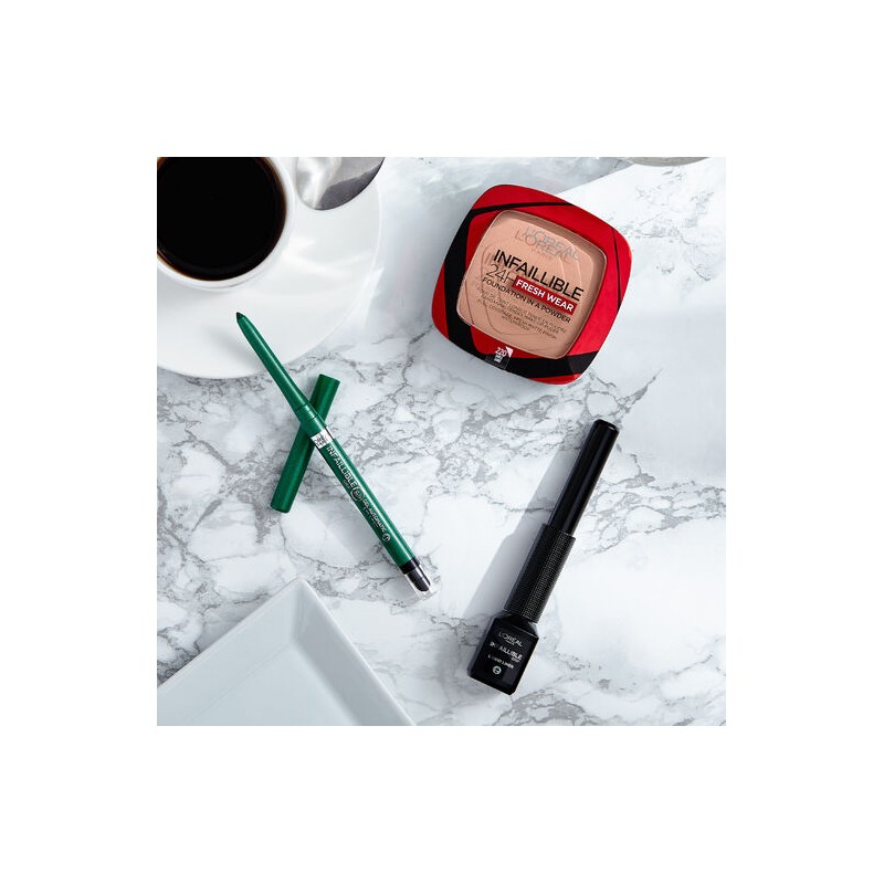 L'Oreal Matte Signature Liner 04 Emerald