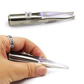 Altipia LED tweezers tweezers hair removal tweezers LED tweezers stainless steel / LED 핀셋 족집게 족집게 핀셋 제모핀셋 LED핀셋 스텐