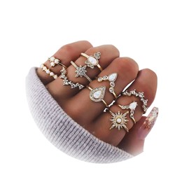 Harry and Henry Gold Stackable Rings for Women Gifts Trendy Stuff Simple Boho Star Moon Knuckle Ring Set Cute Stuff Birthday Gifts Gold Rings Pack Jewelry Gift