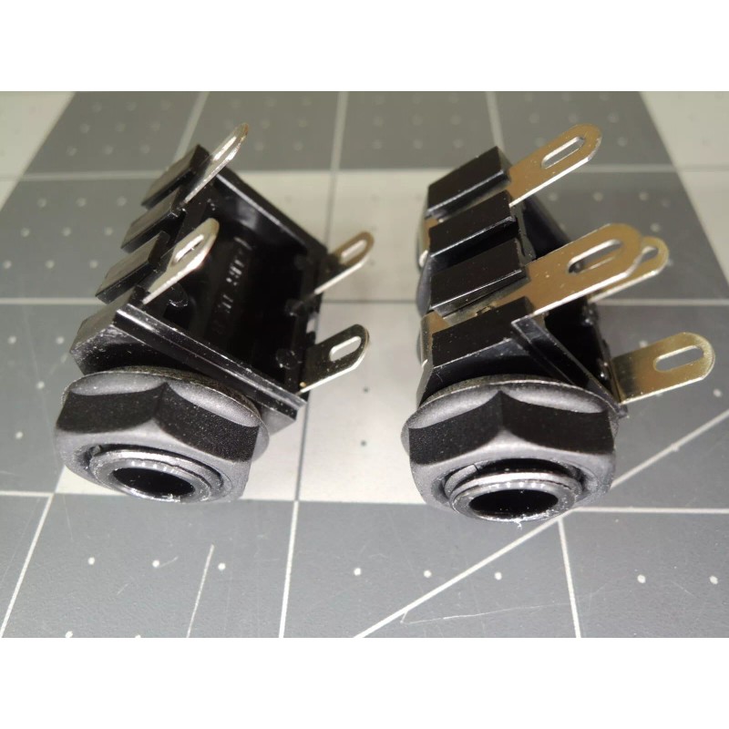 AC-15 / AC-30 Jack Two New Original Style 'Cliff' 1/4"