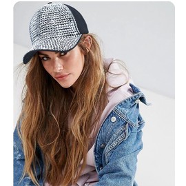 Wovanoo Studded Rhinestone Baseball Cap for Women Bling Denim Sun Hat Casual Adjustable Sports Cap Silver Black