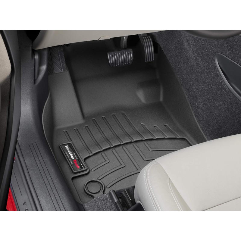 WeatherTech for Floor Vol Cx40 2019