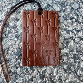 Air Flair | Leather Car Air Freshener | Rectangle | Bows (Warm Vanilla Leather)