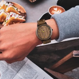 BEWELL Men's Handmade Wooden Wrist Watch Fashion Minimalist Slim Analog Quartz Watch for Men