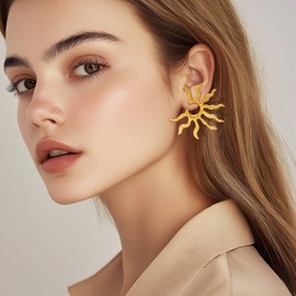 Frigotine Chunky Gold Sun Stud Earrings for Women, Statement Vintage Geometric Hypoallergenic Big Hollow Sunburst Earing Prom Christmas Jewelry Gift