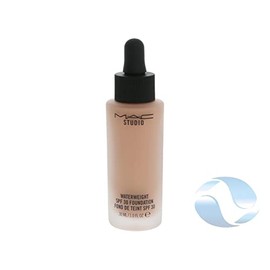 MAC Studio Waterweight Foundation NW25 30ml