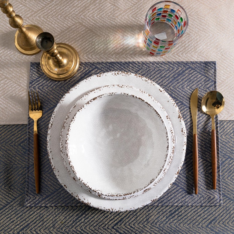 ZAROCRUS Classic Vintage White Melamine Dinner Plate Set, 11-inch Lightweight