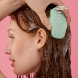 Foamie 2in1 Festes Shampoo & Duschgel Vanille Mandelmilch | Für Haar & Körper | Mit Mandelöl & Vanilleduft | pH-hautneutral | Vegan & Plastikfrei | 80g