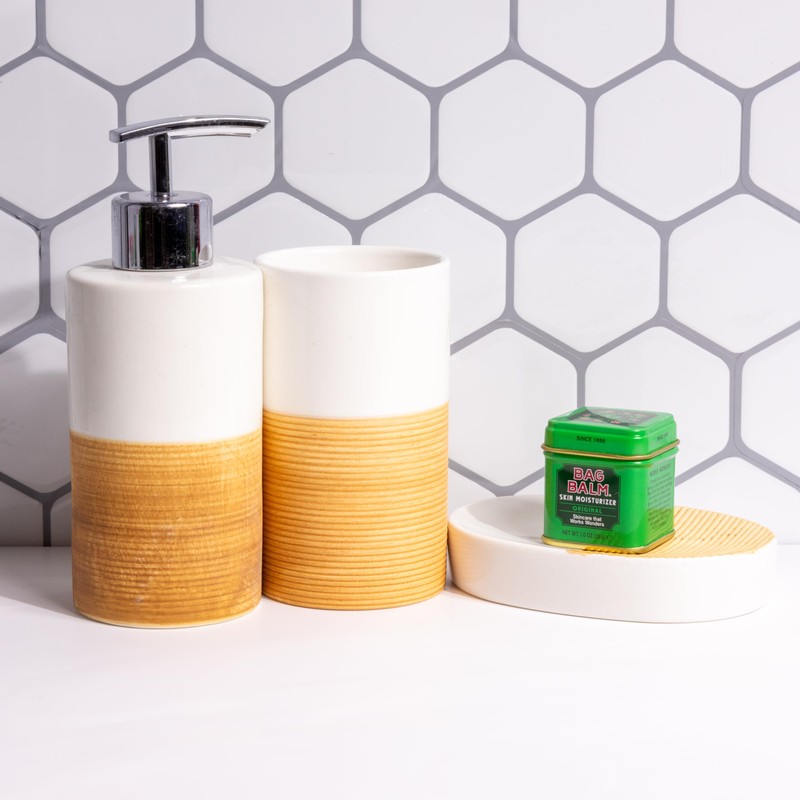 Bag Balm Original Skin Moisturiser, 28g, All-Purpose Hydrating Balm, Lanolin-Based