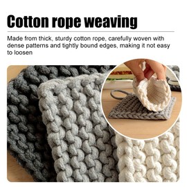 Crocheted Pot Holders, 7.5 x 7.5 Inch 2Pcs Square Cotton Woven Coasters Heat Resistant Place Mats for Kitchen Cooking, Baking, Drinking