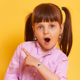 LOVE YOUR CITY Bracelet Small Black Sheep Jewellery Gifts for Girls Children Lovingly Crafted Children's Jewellery Made of 925 Sterling Silver with Enamel 14-17 cm Adjustable, Sterling Silver