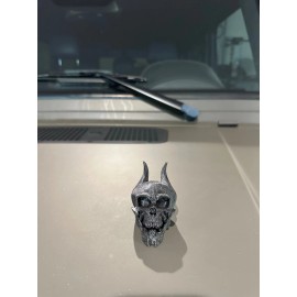 Skull with Horns and Fangs in 3D Black For Almost ANY CAR - Hood ornament Magnet