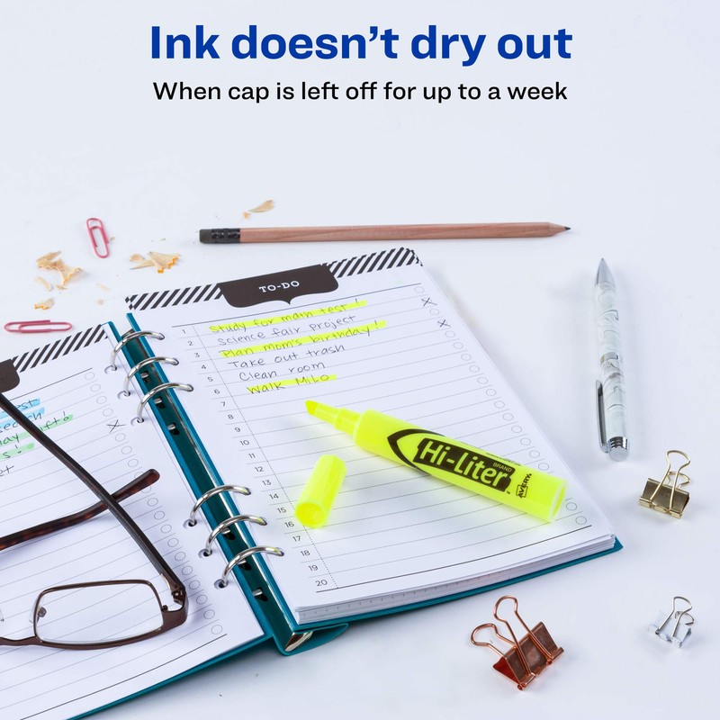 AVERY Hi-Liter Desk-Style Highlighters, Smear Safe Ink, Chisel Tip, 2