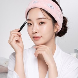Ultra-Fine Hair Tweezers for Precise Eyebrow Shaping and Eyelash Makeup