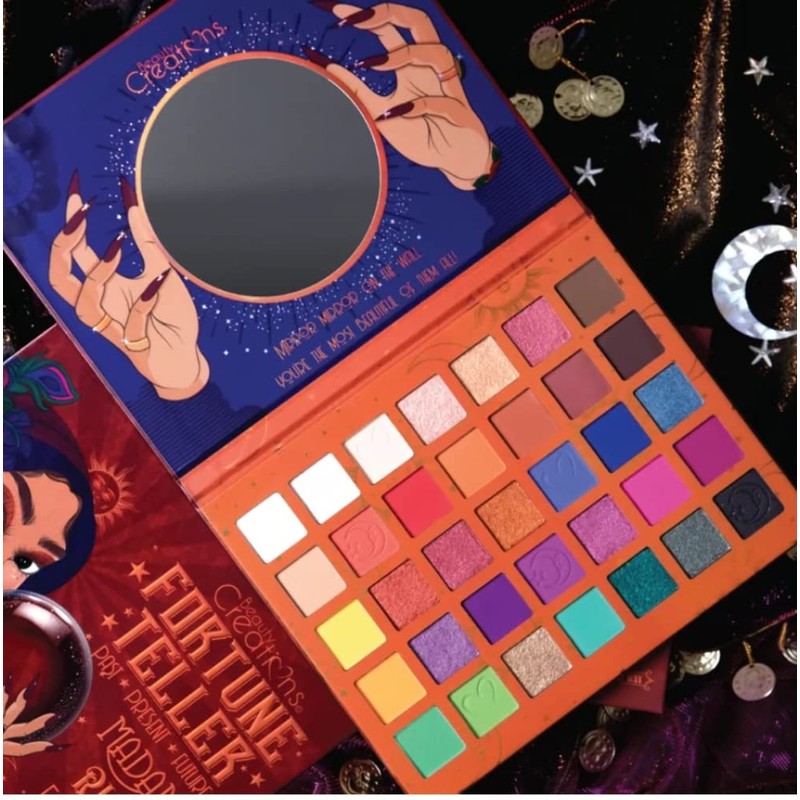 Fortune Teller PastPresentFuture Eyeshadow Palette