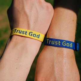 2 Pack Christian Bracelets - Color: Jesus Saves