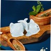 SHOWERORO 4pcs Seasoning Dispenser Fish Shaped Spice Jars Practical and