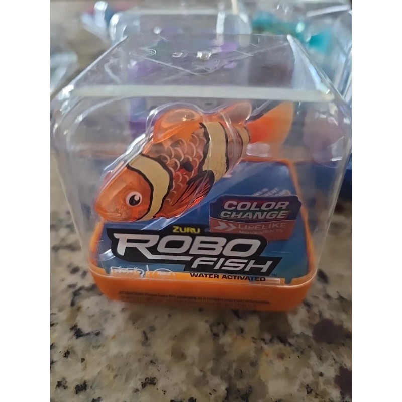 Zuru Robo Alive ROBO FISH Color Change Water Activated Orange,