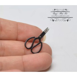 SMA 1:12 Dollhouse Miniature Working Scissors with Black Handle /Miniature Tool A104