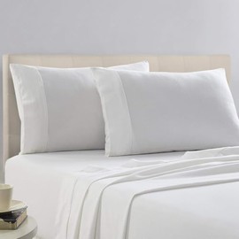 Pizuna Pure 100% Cotton Pillow Cases King Size Set of 2 White, Luxurious 400 Thread Count Long Staple Cotton Sateen with Envelope Closure (Combed White Cotton Pillow Cases King)