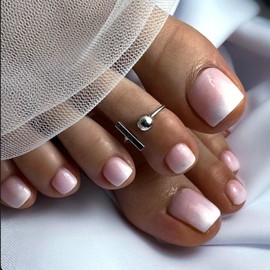 SINHOT White Gradient Press on Toenails - Nude Natural Toenail Art Glossy Fake Toe Nails Glue on Toenails DIY False Toenails with Design Full Cover Press on Toe Nails 24pcs