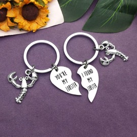 Boyfriend Girlfriend Jewelry Couple Keychain Valentine's Day Jewelry Couple Keyring TV Show Best Friend Gift Anniversary Christmas Birthday Gift for Husband Wife Friendship Keyring His and Her Gift