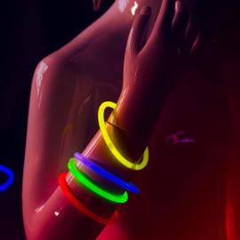 Crown Display 300-8 Inch. Glow Bracelets Light Neon Glow Stick - Assorted Colors WHOLESALE PACK