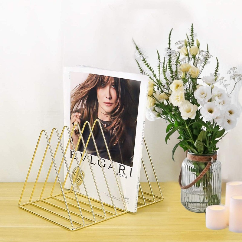 Jinlaili Newspaper Rack Metal Magazine Stand Gold, 9 Slots Triangle